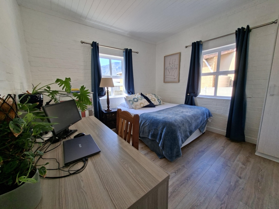 2 Bedroom Property for Sale in Pringle Bay Western Cape